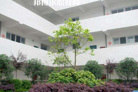 內(nèi)江市川威技工學校怎么樣、好不好