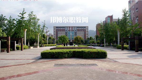 重慶南川隆化職業(yè)中學(xué)校2022年報(bào)名條件、招生要求、招生對象