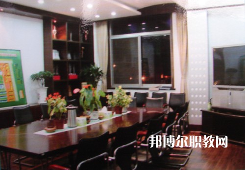 揚(yáng)州文化藝術(shù)學(xué)校2022年報(bào)名條件、招生要求、招生對(duì)象