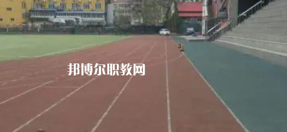 青島市機(jī)械技術(shù)學(xué)校2022年報名條件、招生要求、招生對象