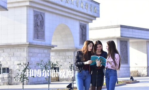 四川外國(guó)語(yǔ)大學(xué)成都學(xué)院中高職銜接部2022年報(bào)名條件、招生要求、招生對(duì)象