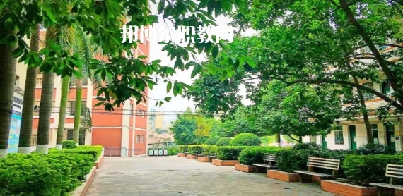 廣西工貿(mào)高級技工學校2022年報名條件、招生要求、招生對象