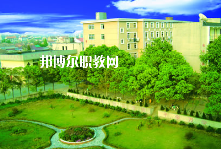 湖北廣播電視學(xué)校2022年報(bào)名條件、招生要求、招生對(duì)象