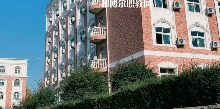 2023西安交通運輸學(xué)校多少錢(學(xué)費明細)