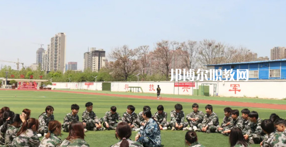 2023鄭州電子科技中等專業(yè)學(xué)校招生計(jì)劃 招生人數(shù)是多少(附要求、條件、對(duì)象)