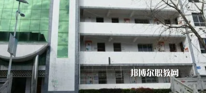 留壩縣職業(yè)教育中心地址在哪里，哪個(gè)地區(qū)，哪個(gè)城市?