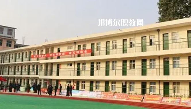 陜西省商貿(mào)技工學(xué)校地址，乘車路線