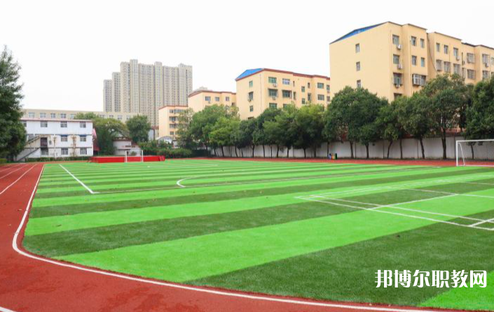 鄭州新華中等專業(yè)學校怎么樣、好不好