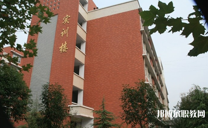 漯河市食品工業(yè)中等專業(yè)學(xué)校怎么樣、好不好