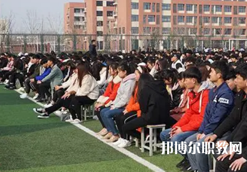 皖北經(jīng)濟(jì)技術(shù)學(xué)校2024年報(bào)名條件、招生要求、招生對(duì)象