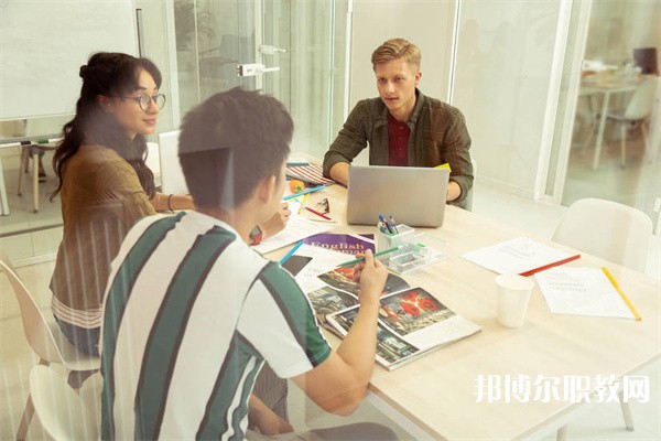 廣東哪里的職業(yè)學(xué)校能讀模具設(shè)計(jì)與制作專(zhuān)業(yè)