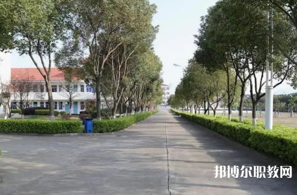 2024陽朔縣中等職業(yè)技術(shù)學(xué)校招生計劃 招生人數(shù)是多少(附要求、條件、對象)