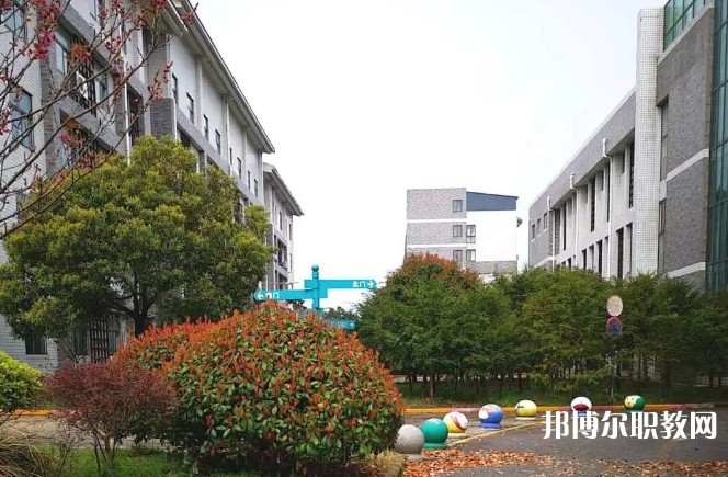 2024蕪湖市光明職業(yè)學(xué)校招生計(jì)劃 招生人數(shù)是多少(附要求、條件、對(duì)象)