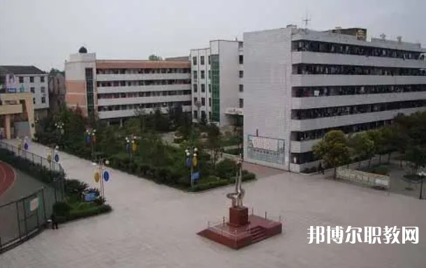 澤州縣周村中學(xué)(職高部)怎么樣、好不好
