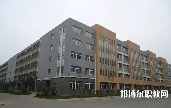 2024鞍山市藝術(shù)學(xué)校招生計(jì)劃 招生人數(shù)是多少(附要求、條件、對(duì)象)