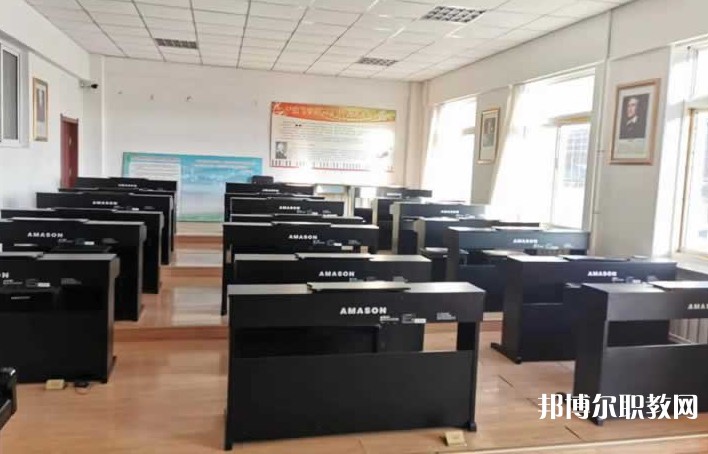 撫順縣職業(yè)高級中學(xué)地址，乘車路線