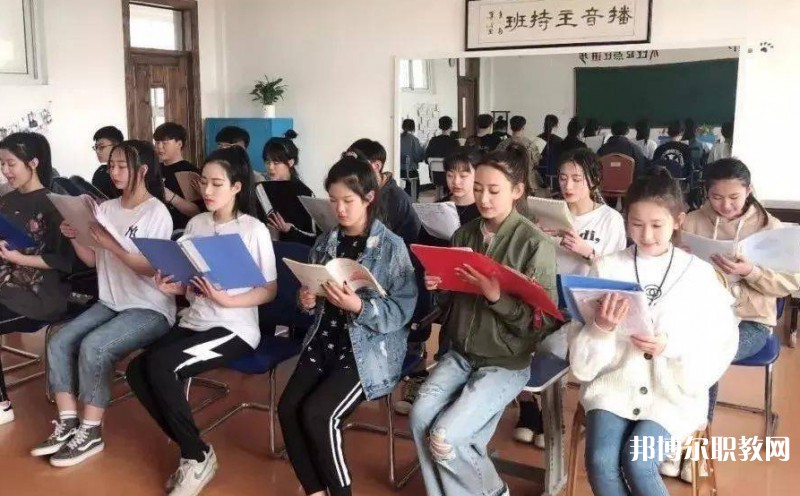 2024營口市戲曲學(xué)校招生計劃 招生人數(shù)是多少(附要求、條件、對象)