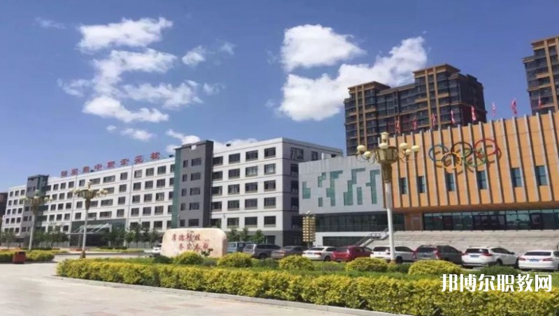 2025遼寧工貿學校多少錢 遼寧工貿學校各專業(yè)學費收費標準