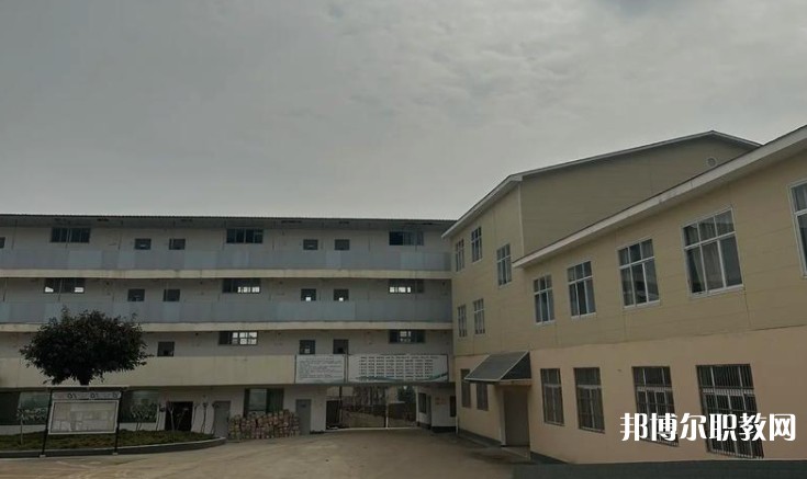 2025四川蜀都衛(wèi)生學校招生計劃 招生人數(shù)是多少(附要求、條件、對象)