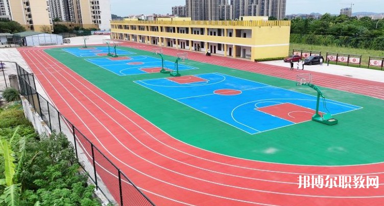 2025廣西輕工技師學(xué)院預(yù)備技師班招生計(jì)劃 招生人數(shù)是多少(附要求、條件、對(duì)象)