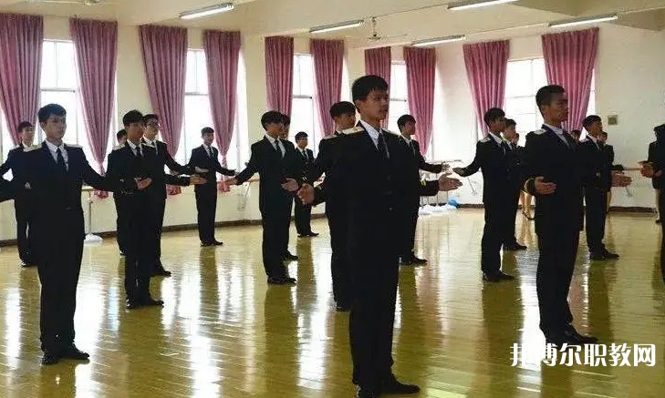 自貢2025年鐵路學(xué)校讀什么專(zhuān)業(yè)好